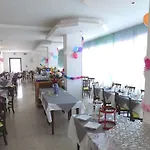 Отель Armstrong Римини